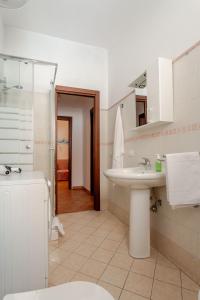 Trastevere Marconi Apartment