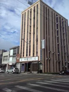 Geneviee Palace Hotel - 蓬塔格罗萨