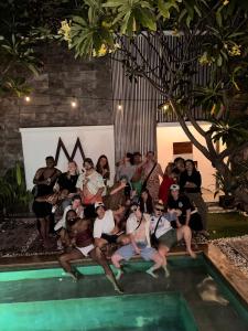 M BOX Party Hotel Gili Trawangan