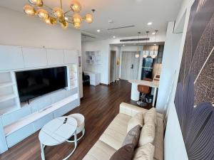 Hommit Masteri Tòa B - Căn hộ 1 phòng ngủ view hồ, máy chiếu