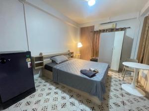 Haiya Guesthouse room 4 - Shared Bathroom