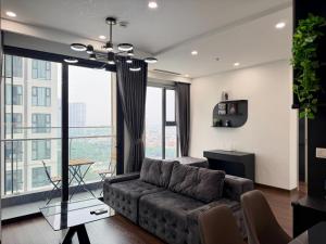 Hommit Masteri Tòa B - Căn hộ 2 phòng ngủ view hồ, máy chiếu