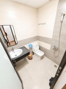 Catba Mr Long Hotel