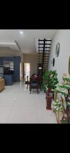 Nimos House