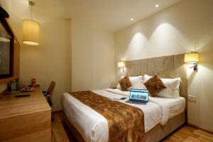 Celebrant Hotel