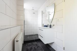 Modernes Studio, 2 Pers, Nähe dm-Arena