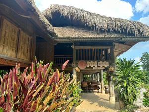 Ngots House