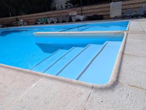 Alvor bel appartement 3 chb - 2 SDB - piscine et Airco