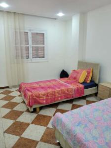 Appartement F3 bien équipé à boulevard millenium oran