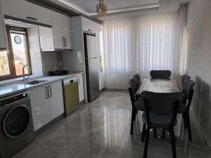 Çağlayan Taşkonak