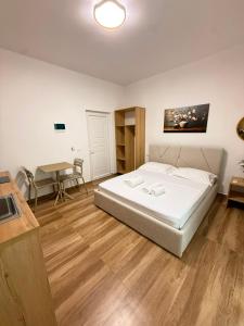 Denis Guest House