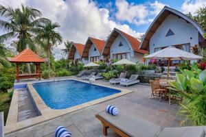 Kelingking Beach Villas