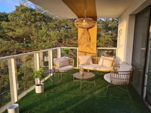 Green balcony z parkingiem i roweramo