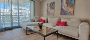 Dreamy sea-view modern apartment , Paleo Faliro, MH