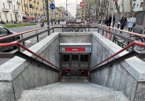 Loft Moderno Milano - Metro M1 - Duomo 15 min