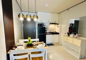 Puerto Princesa Resort-type Condo best for Group Near City Center, FREE Pool, FREE Gym, FREE Parking - B1 7KunziteB