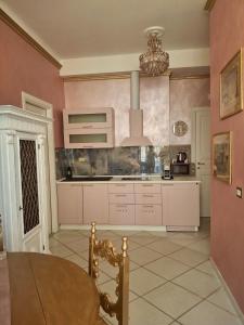 Roma Romantic Home