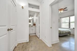 Comfortable Houston Stay