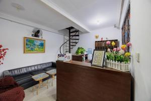 RedDoorz at Alvaro Butik Hotel Citeko Puncak