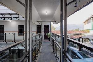 RedDoorz at Alvaro Butik Hotel Citeko Puncak