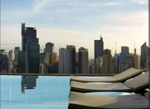 2BR in Makati Philippines, 3 Balconies, FREE Pool & Sauna, Direct Mall Access