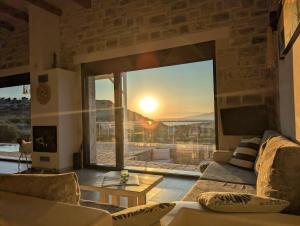 VillasRamonita, saltwater-infinitypool, sunset & seaview