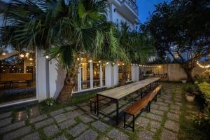 Villa Hồ Bơi Sân Vườn Trung Tâm Đà Lạt