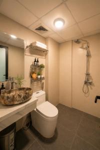 Cozy City View Studio near Bach Mai Hospital
