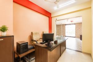 Hotel Vanamali House