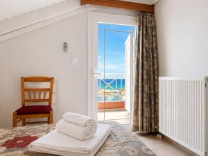 Brati II Beach Hotel