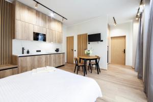 Nautica Apartments