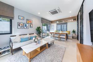 Modern Scandi 4BR Home Near BKK Airport