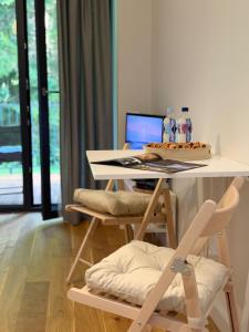 Garda Stays , Pearl by the sea ,Albatross Resort