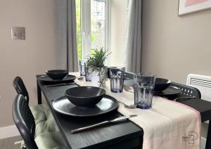 Hanley, Stoke - Modern Spacious Apartments by PolkaStays