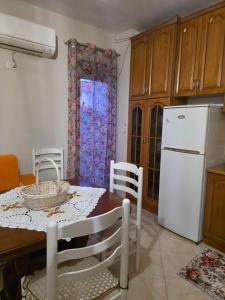 M Apartment