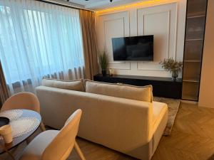 Złota Apartments Warsaw 63a - Design Style