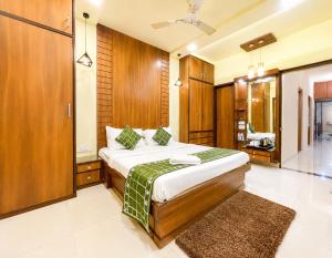 Hotel Vasudha House