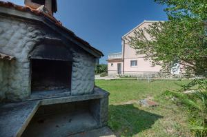 Apartment Lovre