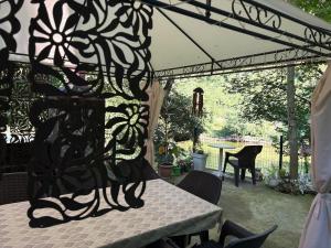 Green River Matka - Guest House