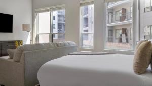 Landing Apartment - Vibe at Echo Street West
