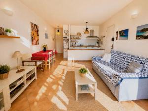 Home Sea view-Costa Smeralda-Palau 5 min from the beach La Sciumara