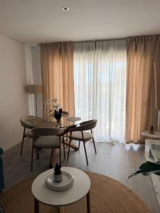 Modern apartment on Zenia Boulevard