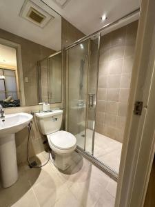 Loft with balcony in poblacion Makati Ciry