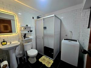 Casa amplia con 4 habitaciones, Ideal familias