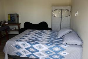 Cozy bedroom in Cumbres del Nacimiento