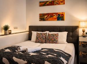 NUJU Rentals - 4-Zimmer, 10 Gäste, Wintergarten & Terrasse & Parkplatz