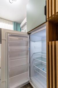 The 2nd Green One Bedroom Apartment