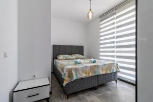 The 2nd Green One Bedroom Apartment