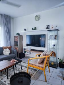 Modern Apartment - Swimming Pool - Airport Pickup