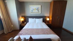Hyunjin Tourist Hotel